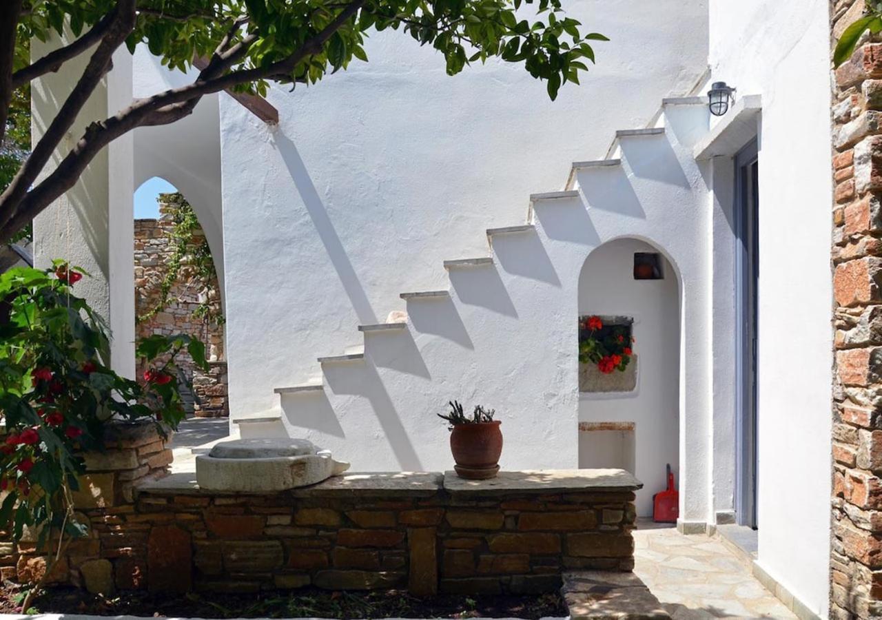 Romano Garden House - Land Tales Agios Romanos ภายนอก รูปภาพ