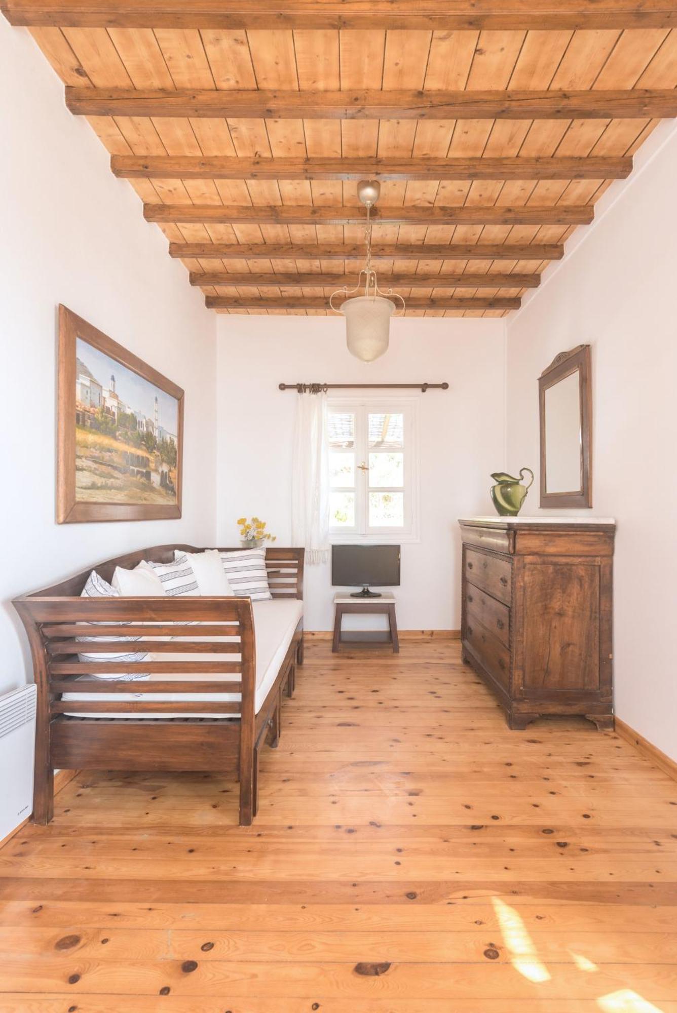 Romano Garden House - Land Tales Agios Romanos ภายนอก รูปภาพ