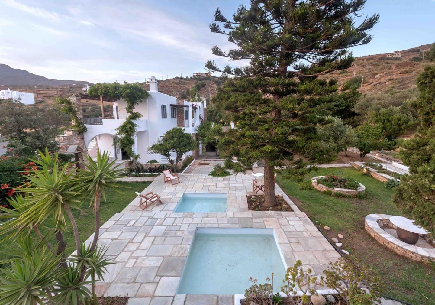 Romano Garden House - Land Tales Agios Romanos ภายนอก รูปภาพ